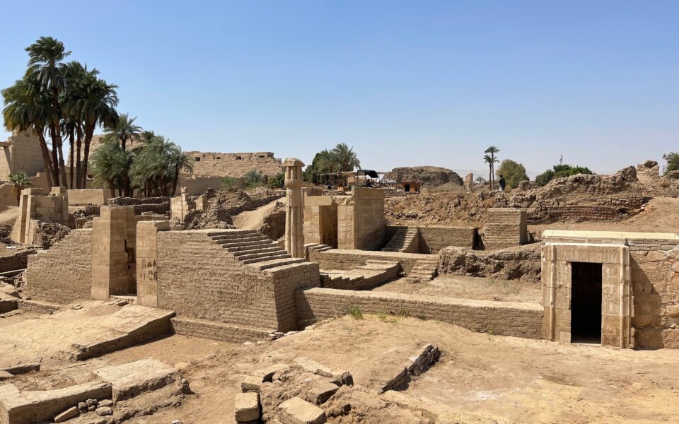 Osiris à Karnak : trois décennies de fouilles et de recherche