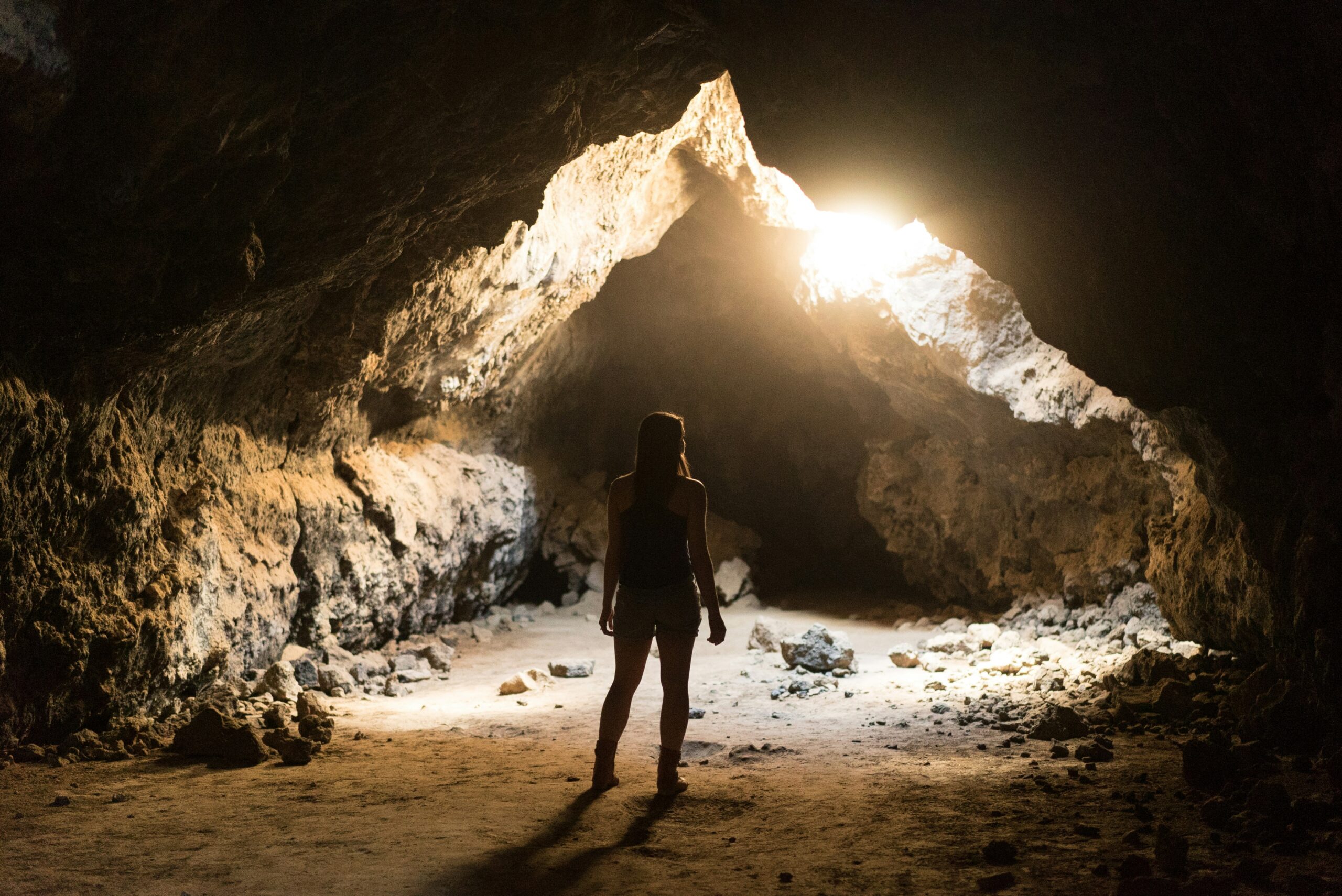 L’évolution biologique et culturelle des premiers Homo Sapiens